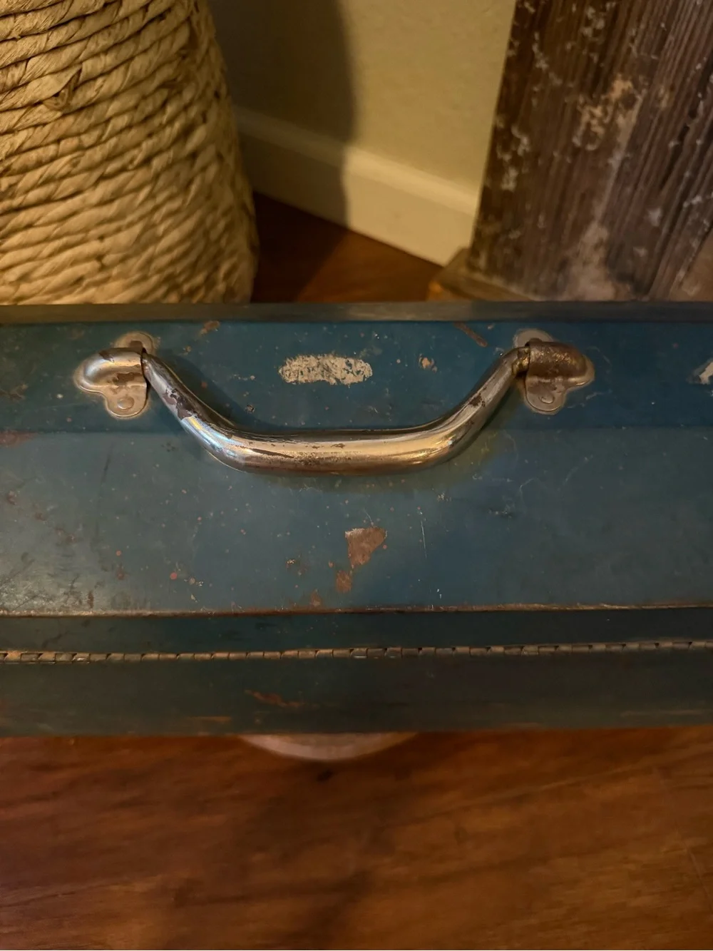 Vintage Metal Toolbox in Teal Blue With Tray
